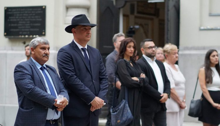 228955394_333781975050511_8531219470972920496_n