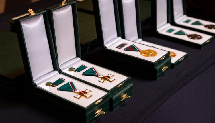 239356760_4027497254016143_8144697085786265371_n