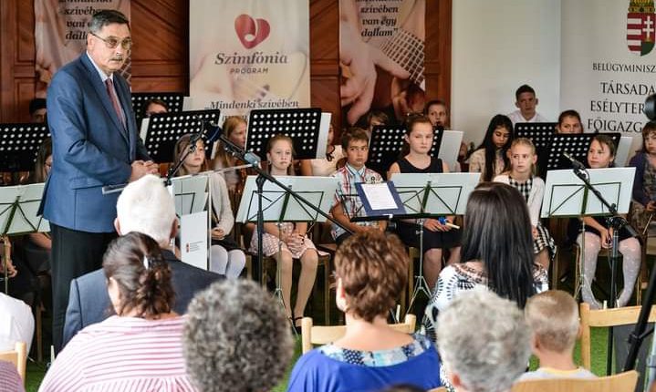 240794057_350254720069903_5608557054422341453_n