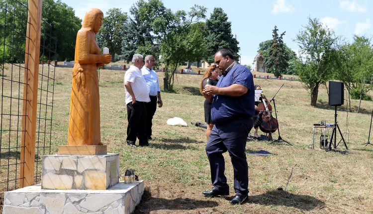 roma_holokauszt_emlekmuavatas_210801_ja-35