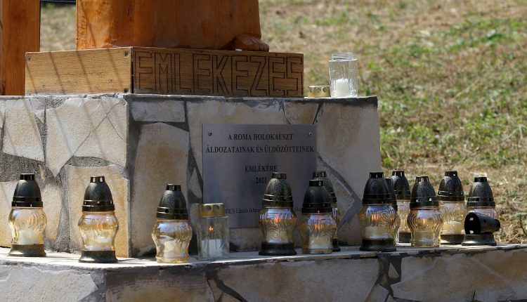 roma_holokauszt_emlekmuavatas_210801_ja-51