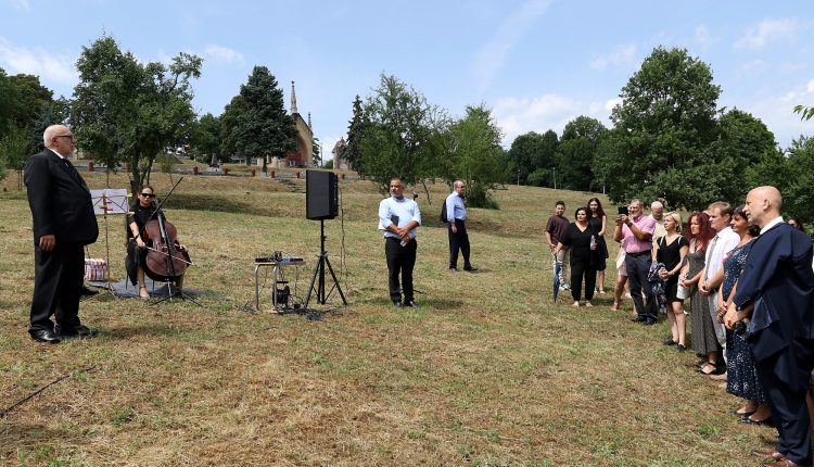 roma_holokauszt_emlekmuavatas_210801_ja-7