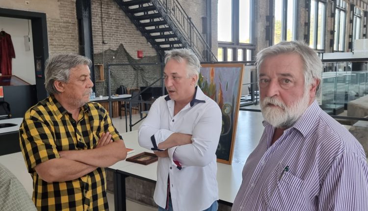 241762933_983548882212654_2099405063308734657_n