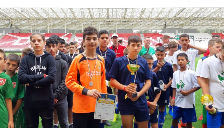 295863027_718777599163190_4225310901686756601_n