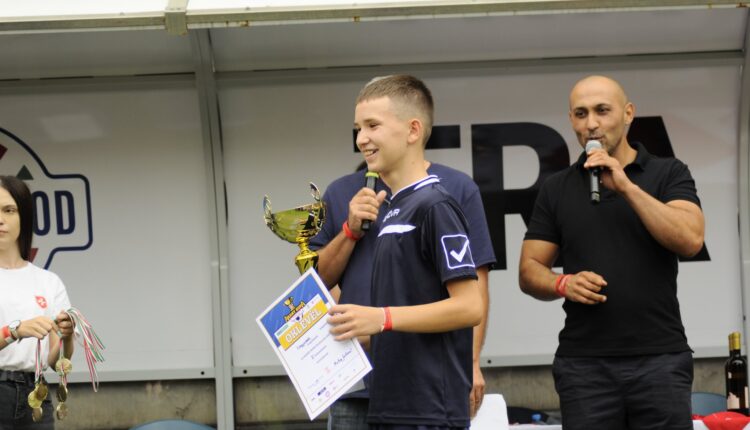 295980927_718777715829845_8185137564826305175_n