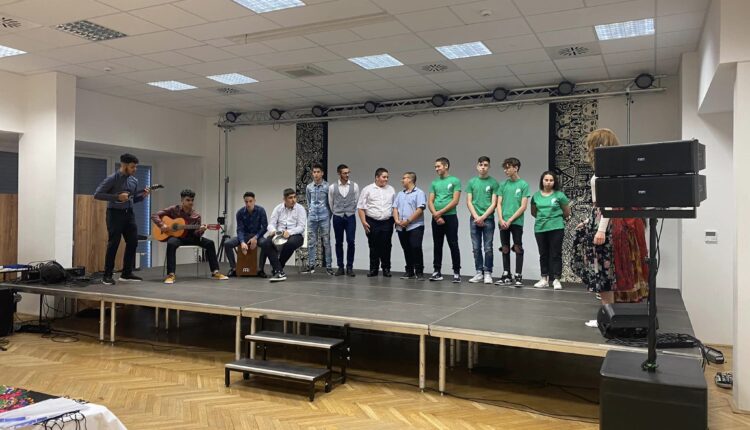 316811360_585868716876685_6906333563457621407_n